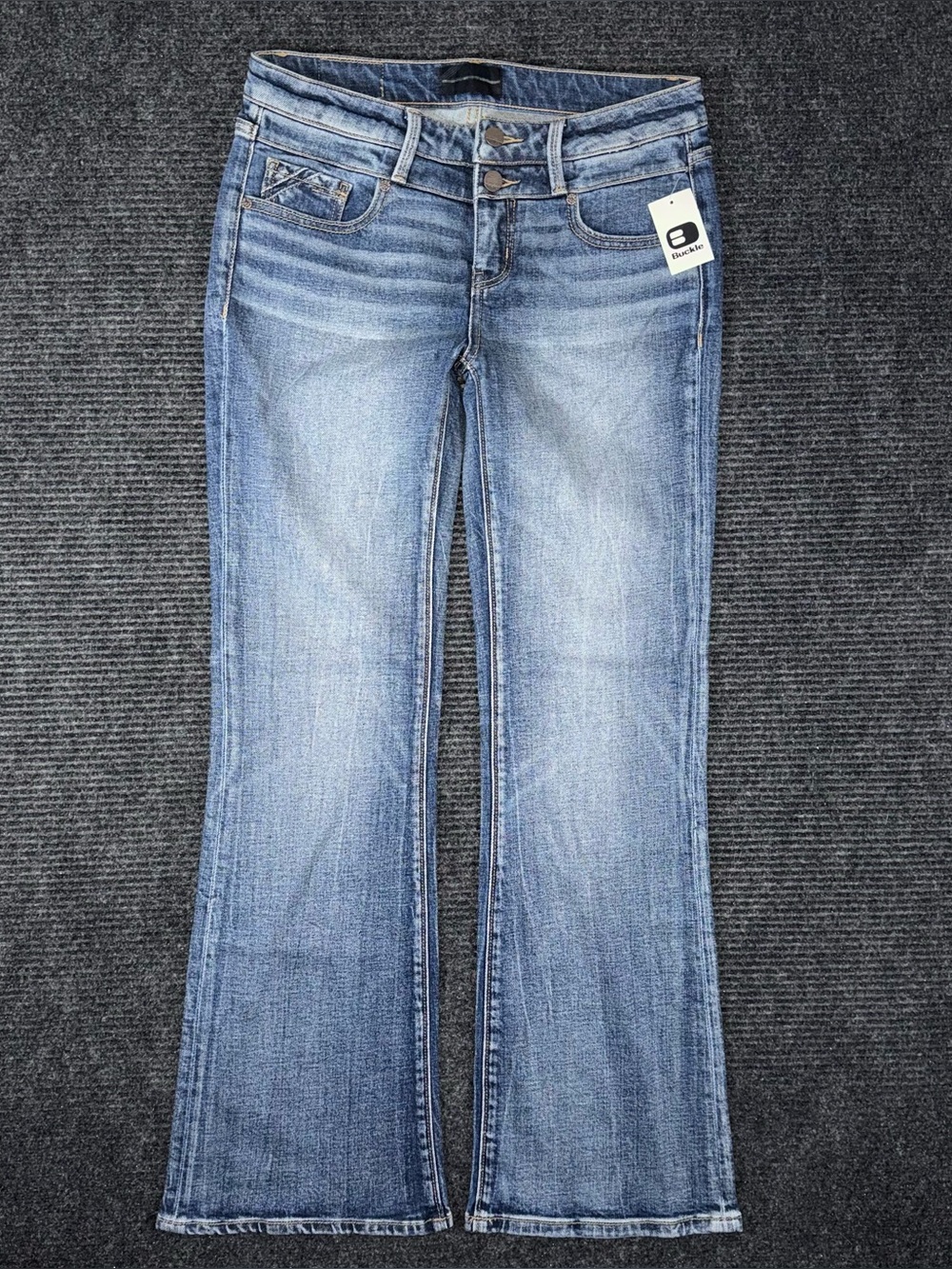 Buckle Black NWT Fit No 53 Bootcut Stretch Jeans Women 25 x 30 Mid Rise BBW5414S